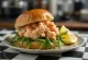 Burger luksoz me aragostë dhe rukola