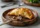 Empanada me kërpudha në brumë të artë